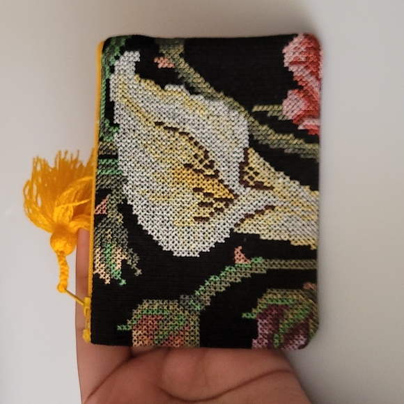 Handmade Cotton Purse - Picture 5 of 6